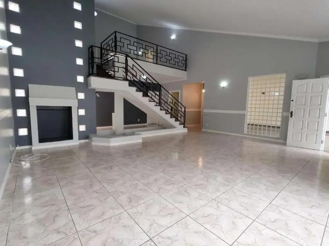 Casa / Sobrado para Locação em Campinas/SP Jardim Chapadão 5 Quartos