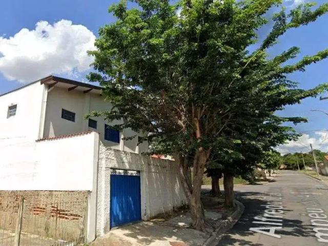 Casa / Sobrado para Locação em Campinas/SP Jardim Amoreiras 6 Quartos