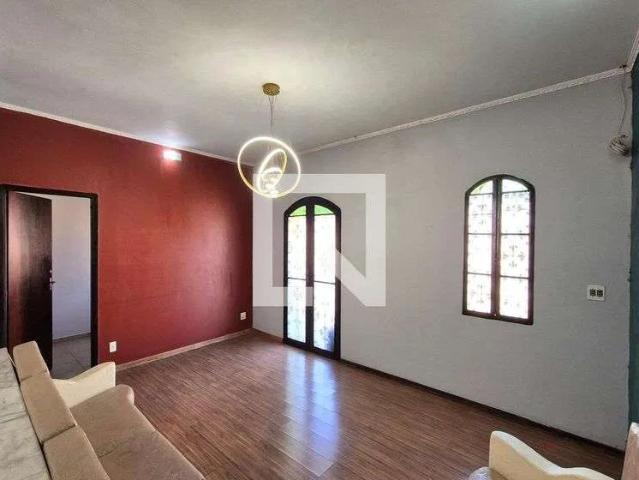 Casa / Sobrado para Locação em Campinas/SP Jardim do Lago 3 Quartos