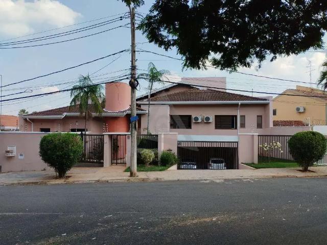 Casa / Sobrado para Locação em Campinas/SP Jardim das Paineiras 4 Quartos