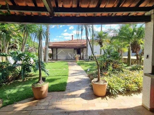 Casa / Sobrado para Locação em Campinas/SP Jardim das Paineiras 5 Quartos