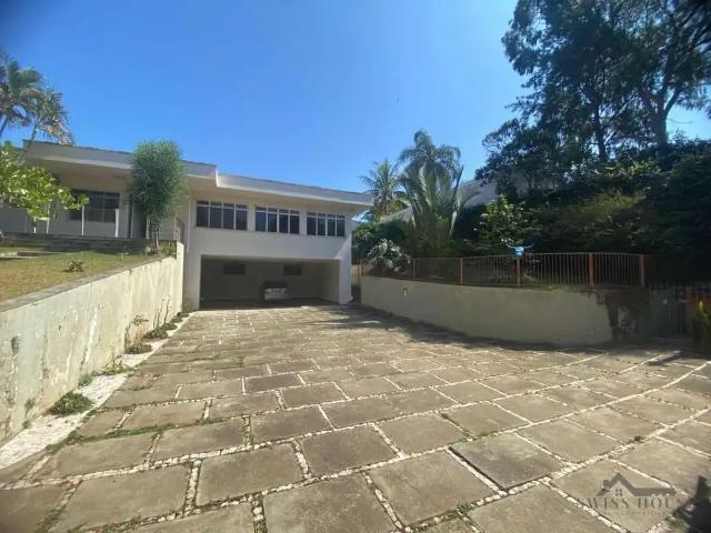 Casa / Sobrado para Locação em Campinas/SP Jardim das Paineiras 6 Quartos