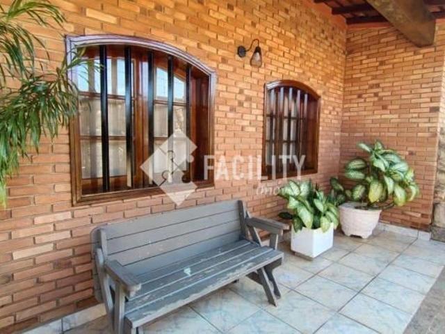 Casa / Sobrado para Locação em Campinas/SP Jardim Madalena 3 Quartos