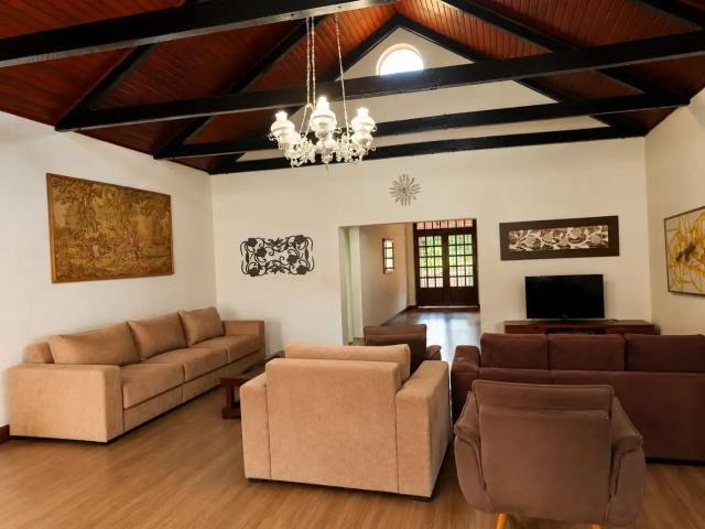 Casa / Sobrado para Locação em Campinas/SP Jardim Martinelli Sousas 6 Quartos