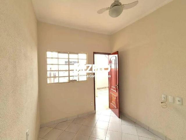 Casa / Sobrado para Locação em Campinas/SP Jardim Santa Lúcia 2 Quartos