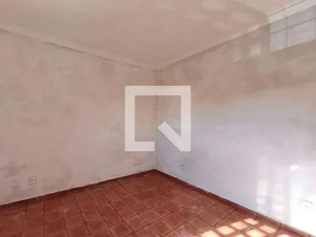 Casa / Sobrado para Locação em Campinas/SP Loteamento Parque das Águas 2 Quartos