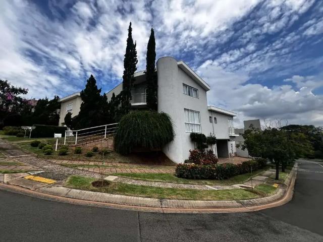 Casa / Sobrado para Locação em Campinas/SP Parque das Quaresmeiras 3 Quartos