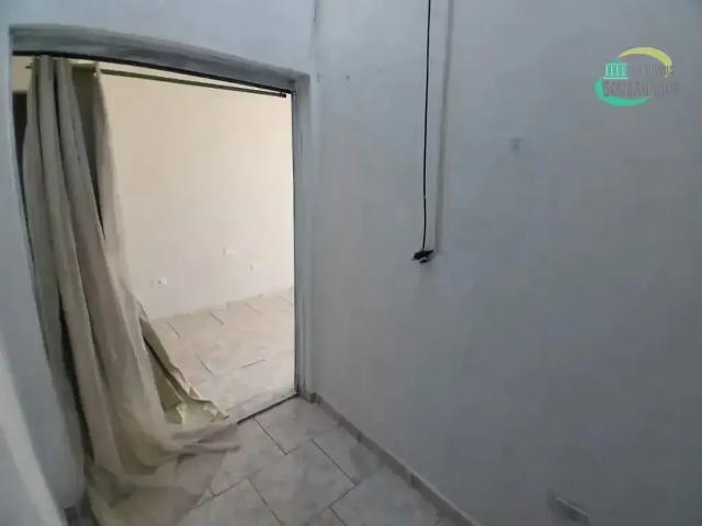Casa / Sobrado para Locação em Campinas/SP Parque Jambeiro 2 Quartos