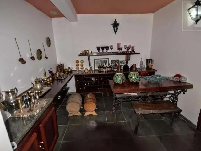 Casa / Sobrado para Locação em Campinas/SP Parque São Quirino 4 Quartos