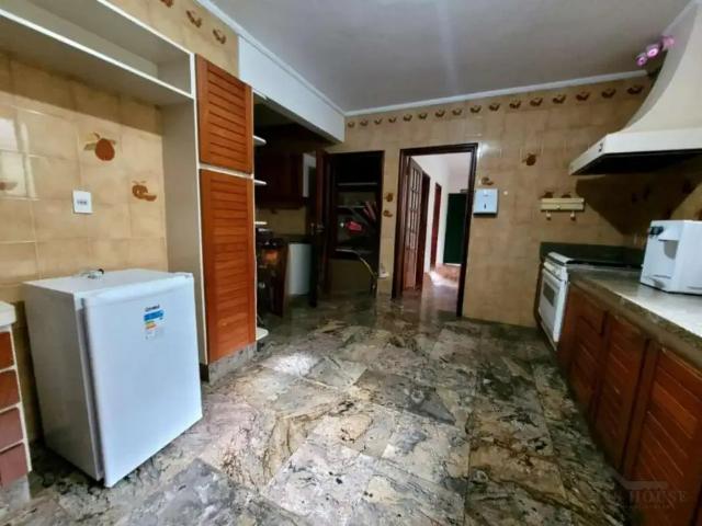Casa / Sobrado para Locação em Campinas/SP Parque Taquaral 11 Quartos