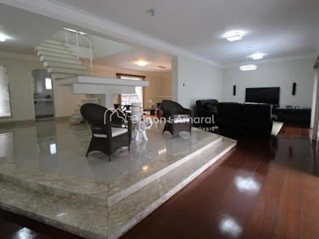 Casa / Sobrado para Locação em Campinas/SP Parque Taquaral 4 Quartos