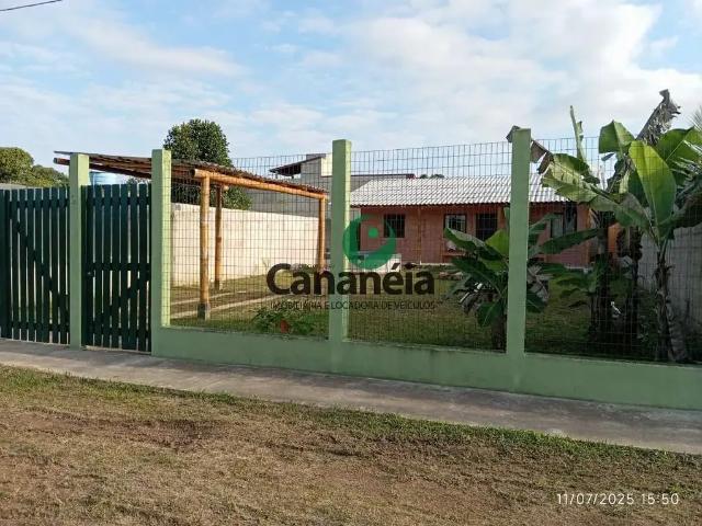 Casa / Sobrado para Locação em Cananéia/SP Balneário Terra Nova 2 Quartos