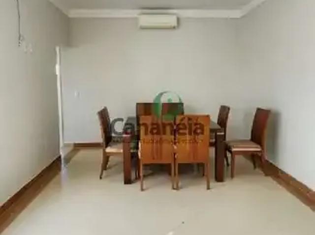 Casa / Sobrado para Locação em Cananéia/SP Rocio 3 Quartos