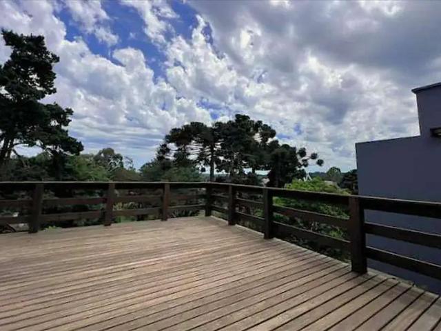 Casa / Sobrado para Locação em Canela/RS São José 3 Quartos