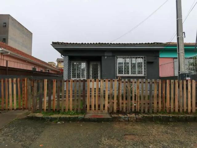 Casa / Sobrado para Locação em Canoas/RS Centro 1 Quartos