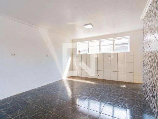 Casa / Sobrado para Locação em Canoas/RS Centro 2 Quartos