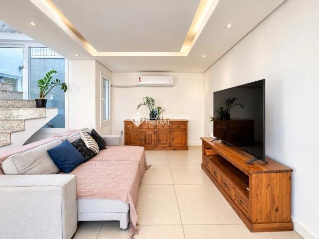 Casa / Sobrado para Locação em Canoas/RS Estância Velha 3 Quartos