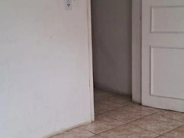 Casa / Sobrado para Locação em Canoas/RS Estância Velha 1 Quartos