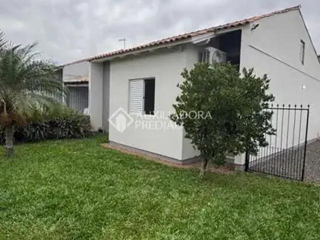 Casa / Sobrado para Locação em Canoas/RS Estância Velha 2 Quartos