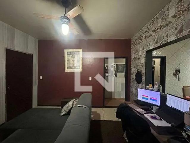 Casa / Sobrado para Locação em Canoas/RS Estância Velha 4 Quartos