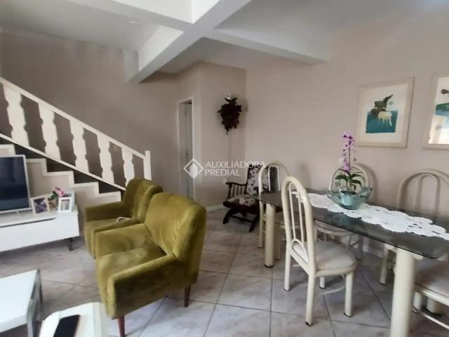 Casa / Sobrado para Locação em Canoas/RS Harmonia 3 Quartos