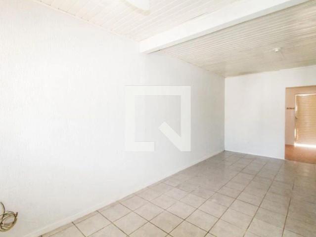 Casa / Sobrado para Locação em Canoas/RS Harmonia 3 Quartos