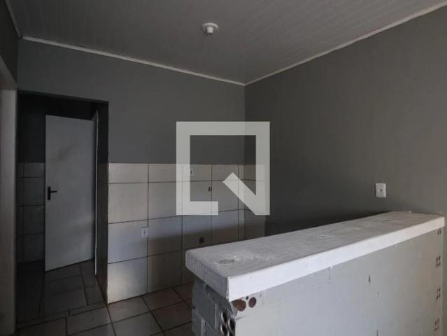 Casa / Sobrado para Locação em Canoas/RS Harmonia 2 Quartos