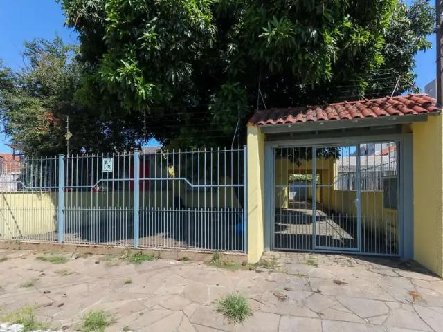 Casa / Sobrado para Locação em Canoas/RS Harmonia 2 Quartos