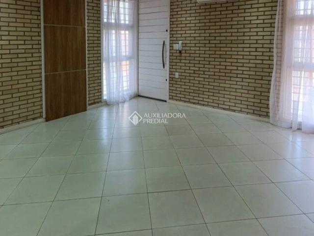Casa / Sobrado para Locação em Canoas/RS Harmonia 4 Quartos