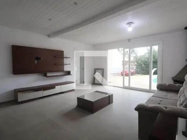 Casa / Sobrado para Locação em Canoas/RS Igara 4 Quartos