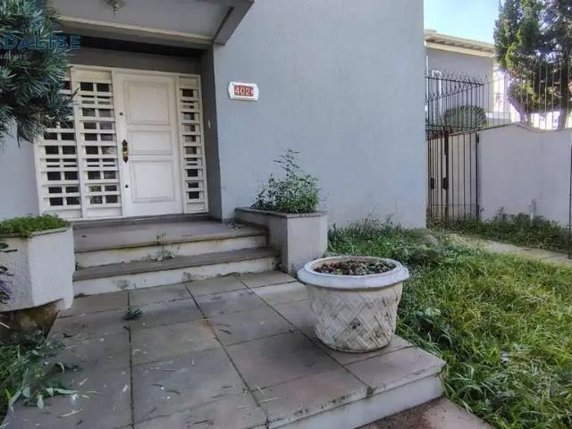 Casa / Sobrado para Locação em Canoas/RS Igara 4 Quartos