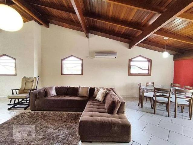 Casa / Sobrado para Locação em Canoas/RS Igara 5 Quartos