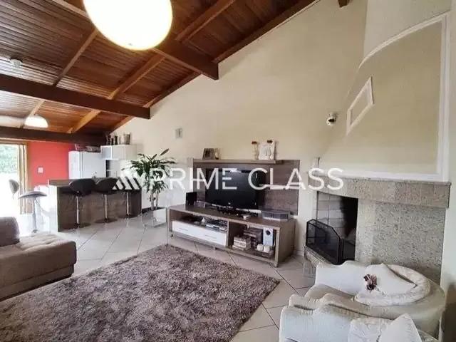 Casa / Sobrado para Locação em Canoas/RS Igara 5 Quartos