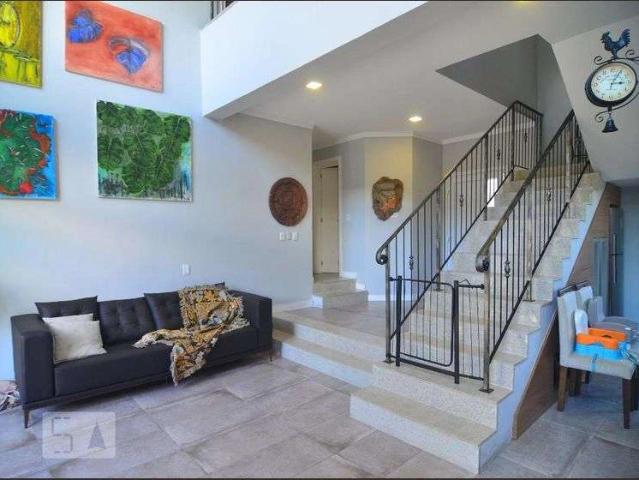 Casa / Sobrado para Locação em Canoas/RS Igara 6 Quartos