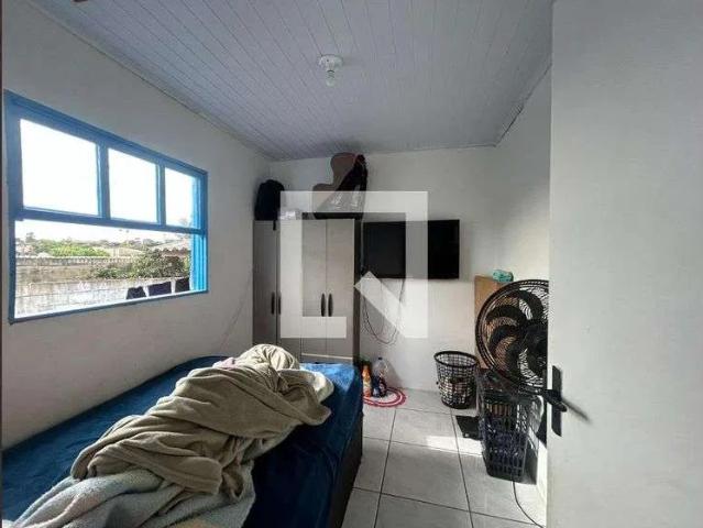 Casa / Sobrado para Locação em Canoas/RS Olaria 2 Quartos