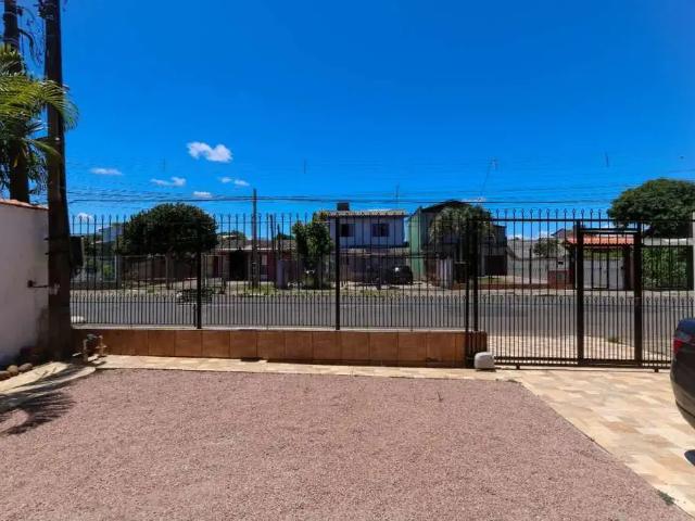 Casa / Sobrado para Locação em Canoas/RS Mathias Velho 4 Quartos