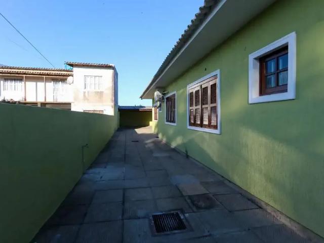 Casa / Sobrado para Locação em Canoas/RS Mathias Velho 2 Quartos