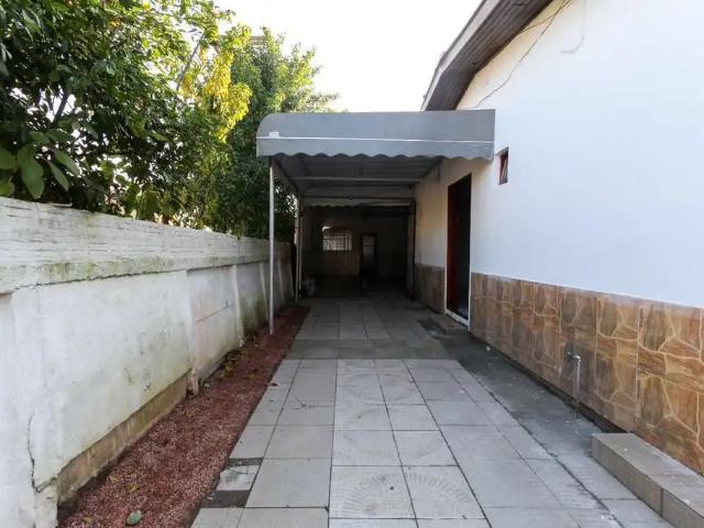 Casa / Sobrado para Locação em Canoas/RS Mathias Velho 3 Quartos