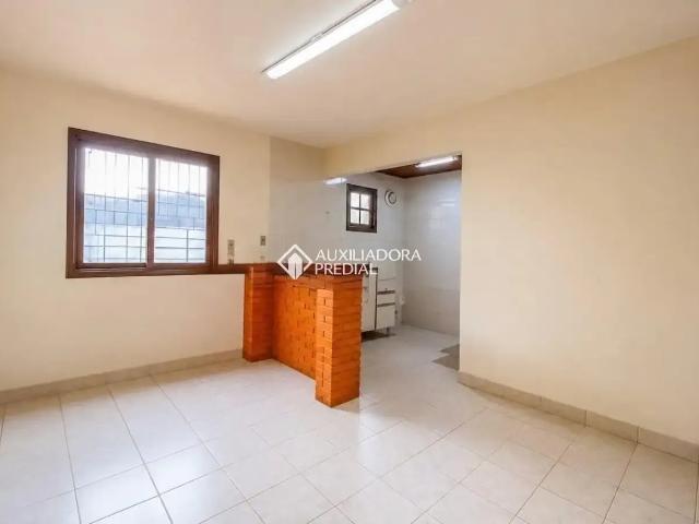 Casa / Sobrado para Locação em Canoas/RS Nossa Senhora das Graças 3 Quartos