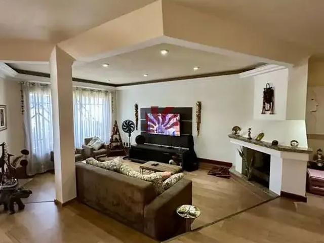Casa / Sobrado para Locação em Canoas/RS Nossa Senhora das Graças 4 Quartos
