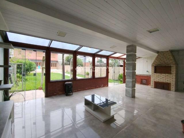Casa / Sobrado para Locação em Canoas/RS Nossa Senhora das Graças 5 Quartos