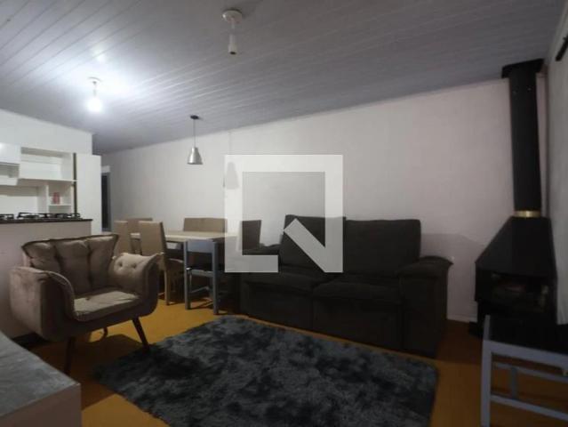 Casa / Sobrado para Locação em Canoas/RS Niterói 2 Quartos