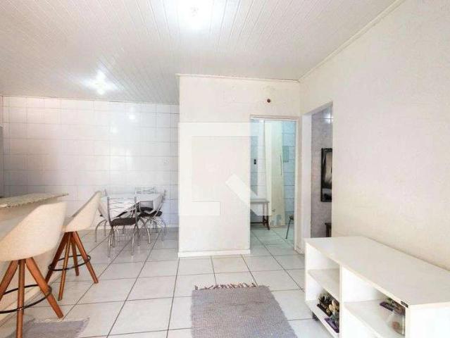Casa / Sobrado para Locação em Canoas/RS São José 3 Quartos