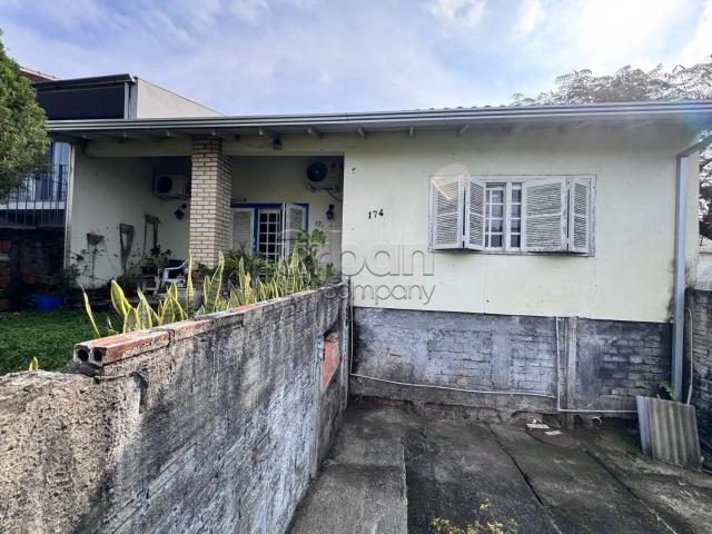 Casa / Sobrado para Locação em Canoas/RS São José 2 Quartos