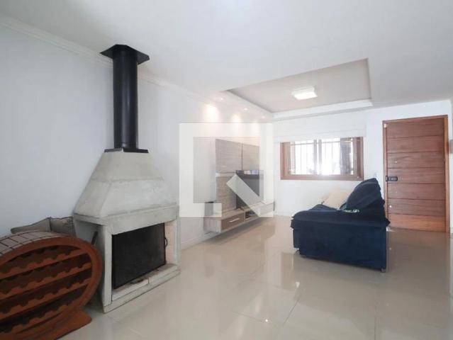 Casa / Sobrado para Locação em Canoas/RS São José 2 Quartos