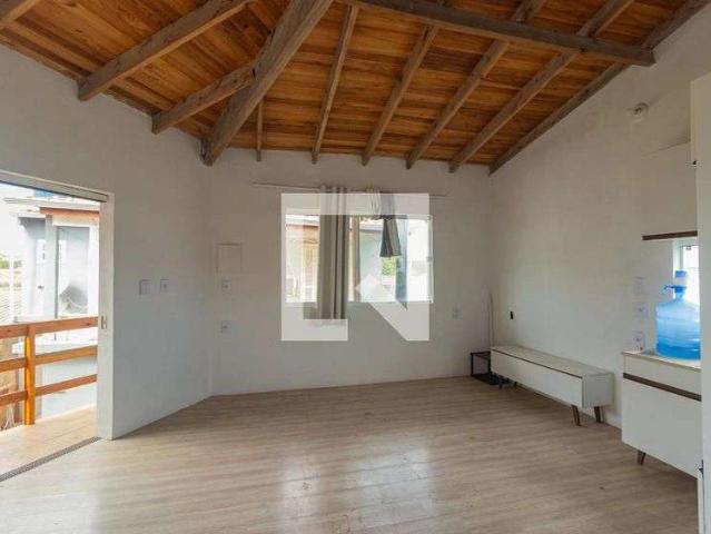 Casa / Sobrado para Locação em Canoas/RS Rio Branco 2 Quartos