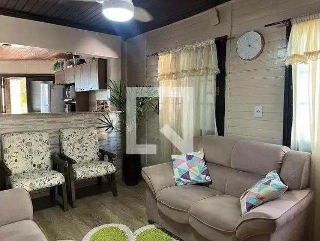 Casa / Sobrado para Locação em Canoas/RS Rio Branco 3 Quartos