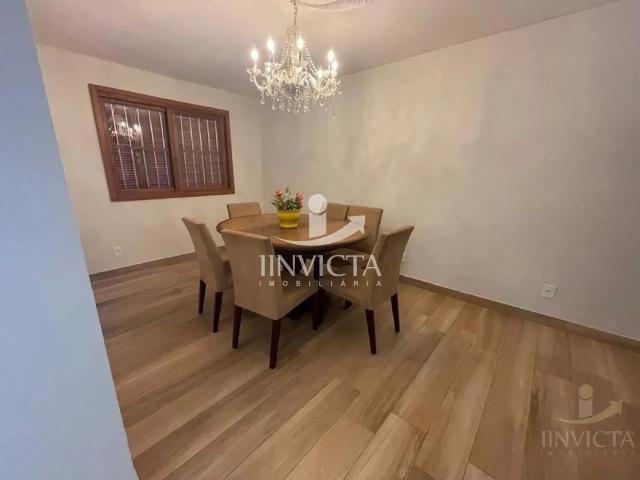 Casa / Sobrado para Locação em Capão da Canoa/RS Zona Nova 5 Quartos