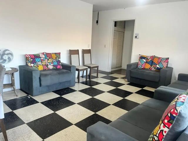 Casa / Sobrado para Locação em Capão da Canoa/RS Centro 3 Quartos