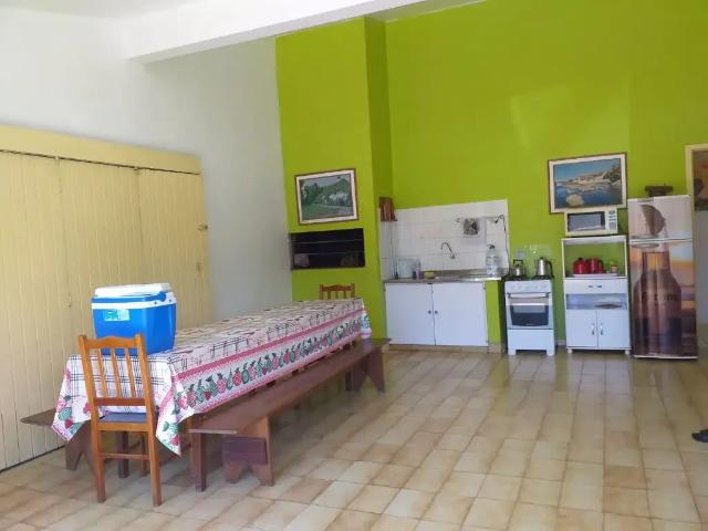 Casa / Sobrado para Locação em Capão da Canoa/RS Centro 3 Quartos